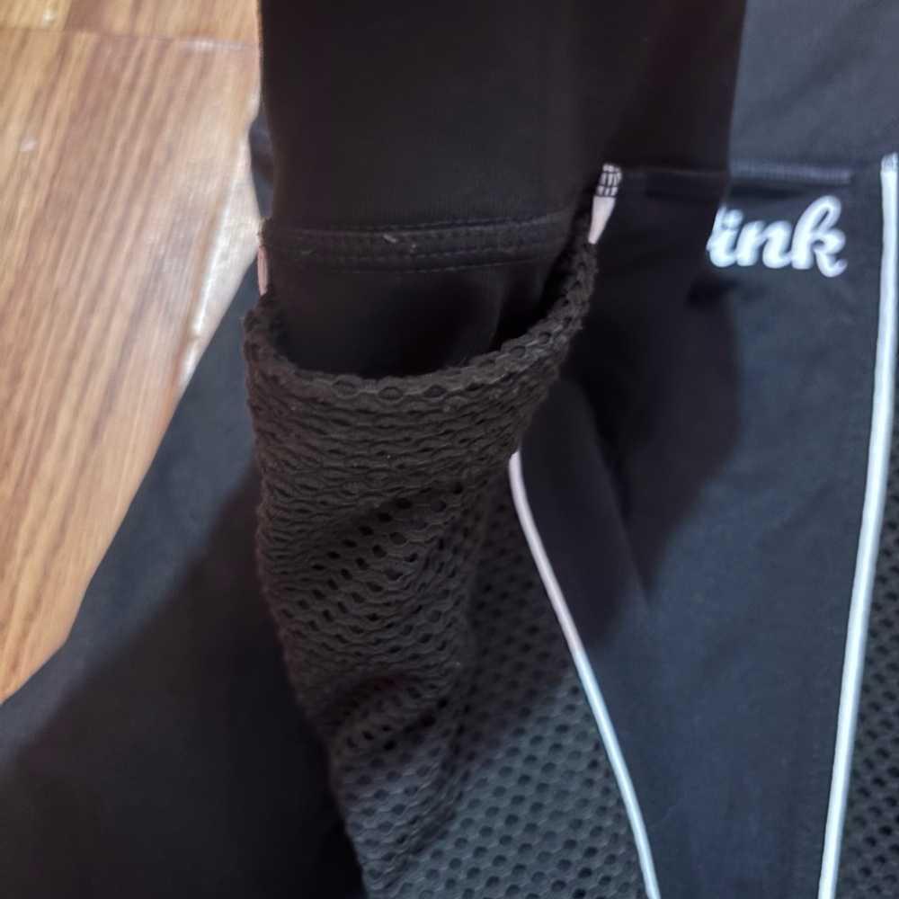VS PINK ULTIMATE LEGGINGS - Picture 3 of 11